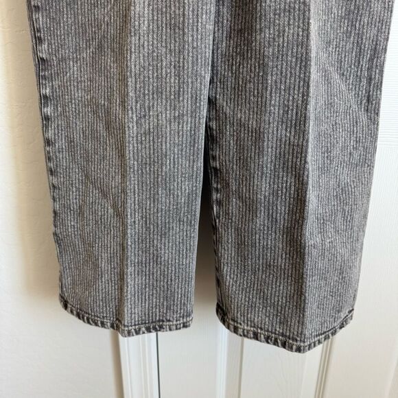 NEW RVCA Crystal Denim Overalls Gray Stripes Wide Leg Crop 100% Cotton Size M - Picture 11 of 15